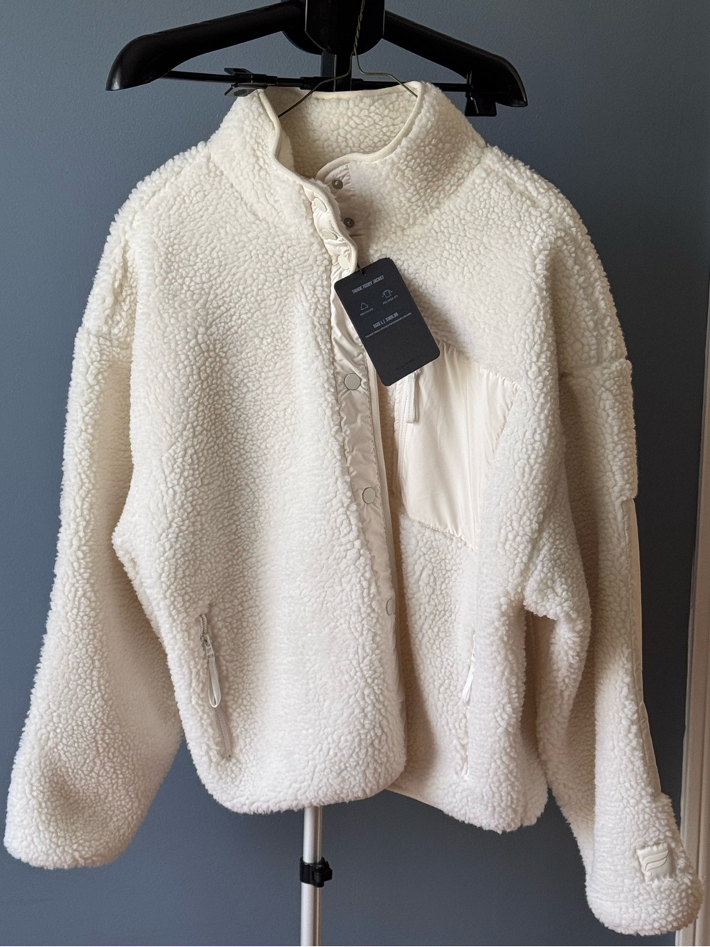 Cozy Women's Cream Sherpa Jacket - Lightweight Fleece Coat by fabletics